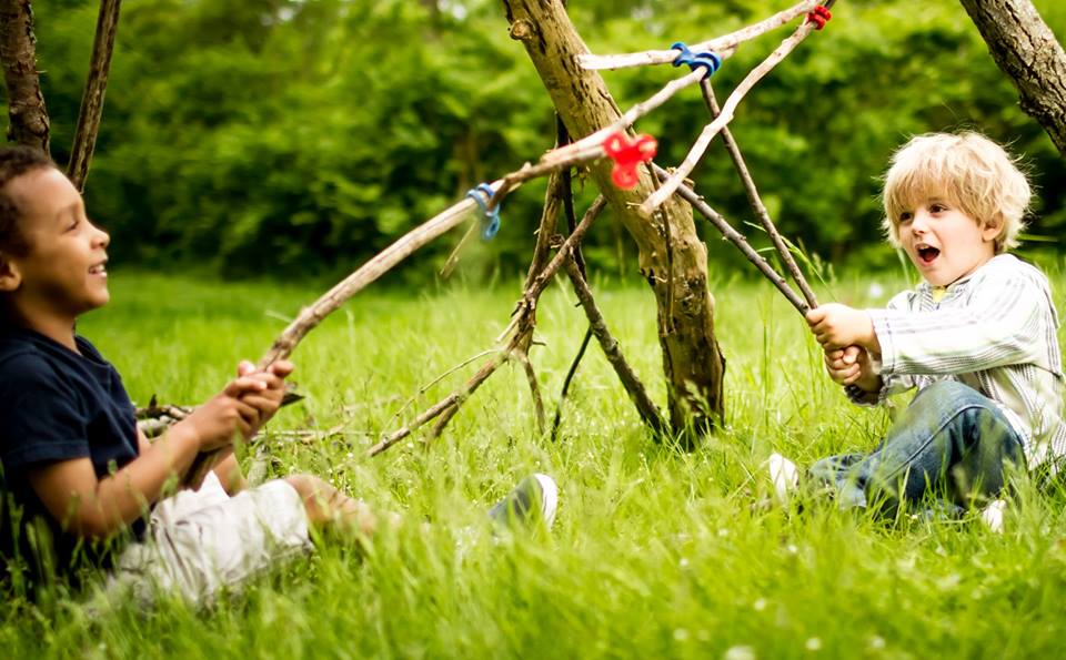 Outdoor play for children online
