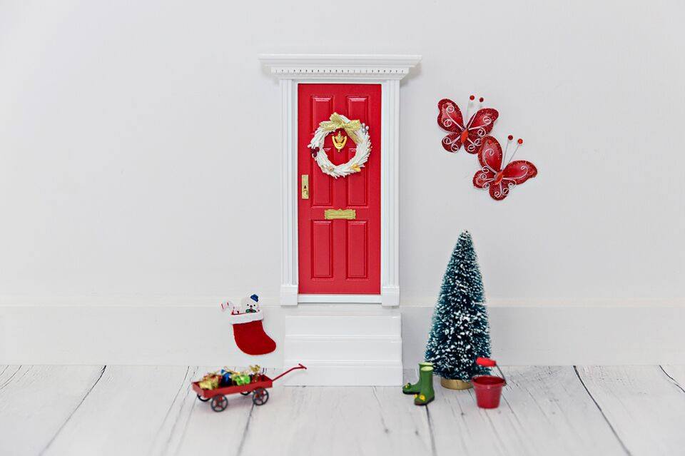 30 Days of Christmas Cheer Fairy Doors 