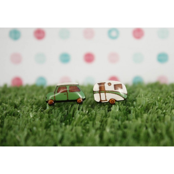 car-and-caravan-earrings-green