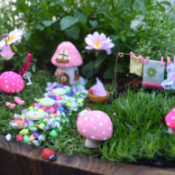Finlee and Me – Fairy Garden Kits – Pink Washing Day Fairy Garden Kit